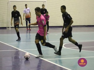 
<a style='margin-left: 5px;' class='btn btn-xs btn-social btn-facebook' href='https://www.facebook.com/sharer/sharer.php?u=https://www.boladovale.com.br/imgs/800-800-90/conteudo/fotos/1572/img3563.jpg' rel='popup' data-width='500' data-height='400'><i class='fa fa-facebook'></i>Compartilhar <span class='hidden-xs'>no Facebook</span>
</a> 
<a class='btn btn-default btn-xs' target='_blank' href='imgs/800-800-90/conteudo/fotos/1572/img3563.jpg'>
<span class='glyphicon glyphicon-cloud-download'></span> Salvar
</a> 
<span></span>