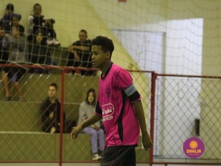 
<a style='margin-left: 5px;' class='btn btn-xs btn-social btn-facebook' href='https://www.facebook.com/sharer/sharer.php?u=https://www.boladovale.com.br/imgs/800-800-90/conteudo/fotos/1573/img3610.jpg' rel='popup' data-width='500' data-height='400'><i class='fa fa-facebook'></i>Compartilhar <span class='hidden-xs'>no Facebook</span>
</a> 
<a class='btn btn-default btn-xs' target='_blank' href='imgs/800-800-90/conteudo/fotos/1573/img3610.jpg'>
<span class='glyphicon glyphicon-cloud-download'></span> Salvar
</a> 
<span></span>
