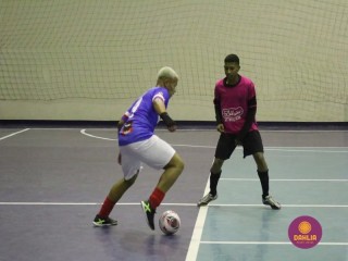 
<a style='margin-left: 5px;' class='btn btn-xs btn-social btn-facebook' href='https://www.facebook.com/sharer/sharer.php?u=https://www.boladovale.com.br/imgs/800-800-90/conteudo/fotos/1573/img3642.jpg' rel='popup' data-width='500' data-height='400'><i class='fa fa-facebook'></i>Compartilhar <span class='hidden-xs'>no Facebook</span>
</a> 
<a class='btn btn-default btn-xs' target='_blank' href='imgs/800-800-90/conteudo/fotos/1573/img3642.jpg'>
<span class='glyphicon glyphicon-cloud-download'></span> Salvar
</a> 
<span></span>