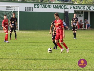 
<a style='margin-left: 5px;' class='btn btn-xs btn-social btn-facebook' href='https://www.facebook.com/sharer/sharer.php?u=https://www.boladovale.com.br/imgs/800-800-90/conteudo/fotos/1574/img8211.jpg' rel='popup' data-width='500' data-height='400'><i class='fa fa-facebook'></i>Compartilhar <span class='hidden-xs'>no Facebook</span>
</a> 
<a class='btn btn-default btn-xs' target='_blank' href='imgs/800-800-90/conteudo/fotos/1574/img8211.jpg'>
<span class='glyphicon glyphicon-cloud-download'></span> Salvar
</a> 
<span></span>