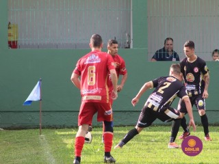 
<a style='margin-left: 5px;' class='btn btn-xs btn-social btn-facebook' href='https://www.facebook.com/sharer/sharer.php?u=https://www.boladovale.com.br/imgs/800-800-90/conteudo/fotos/1574/img8223.jpg' rel='popup' data-width='500' data-height='400'><i class='fa fa-facebook'></i>Compartilhar <span class='hidden-xs'>no Facebook</span>
</a> 
<a class='btn btn-default btn-xs' target='_blank' href='imgs/800-800-90/conteudo/fotos/1574/img8223.jpg'>
<span class='glyphicon glyphicon-cloud-download'></span> Salvar
</a> 
<span></span>