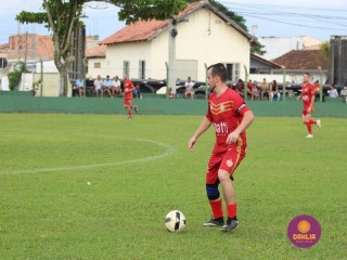
<a style='margin-left: 5px;' class='btn btn-xs btn-social btn-facebook' href='https://www.facebook.com/sharer/sharer.php?u=https://www.boladovale.com.br/imgs/800-800-90/conteudo/fotos/1574/img8250.jpg' rel='popup' data-width='500' data-height='400'><i class='fa fa-facebook'></i>Compartilhar <span class='hidden-xs'>no Facebook</span>
</a> 
<a class='btn btn-default btn-xs' target='_blank' href='imgs/800-800-90/conteudo/fotos/1574/img8250.jpg'>
<span class='glyphicon glyphicon-cloud-download'></span> Salvar
</a> 
<span></span>