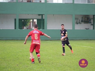 
<a style='margin-left: 5px;' class='btn btn-xs btn-social btn-facebook' href='https://www.facebook.com/sharer/sharer.php?u=https://www.boladovale.com.br/imgs/800-800-90/conteudo/fotos/1574/img8299.jpg' rel='popup' data-width='500' data-height='400'><i class='fa fa-facebook'></i>Compartilhar <span class='hidden-xs'>no Facebook</span>
</a> 
<a class='btn btn-default btn-xs' target='_blank' href='imgs/800-800-90/conteudo/fotos/1574/img8299.jpg'>
<span class='glyphicon glyphicon-cloud-download'></span> Salvar
</a> 
<span></span>