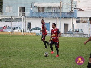 
<a style='margin-left: 5px;' class='btn btn-xs btn-social btn-facebook' href='https://www.facebook.com/sharer/sharer.php?u=https://www.boladovale.com.br/imgs/800-800-90/conteudo/fotos/1575/img8339.jpg' rel='popup' data-width='500' data-height='400'><i class='fa fa-facebook'></i>Compartilhar <span class='hidden-xs'>no Facebook</span>
</a> 
<a class='btn btn-default btn-xs' target='_blank' href='imgs/800-800-90/conteudo/fotos/1575/img8339.jpg'>
<span class='glyphicon glyphicon-cloud-download'></span> Salvar
</a> 
<span></span>