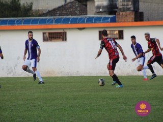 
<a style='margin-left: 5px;' class='btn btn-xs btn-social btn-facebook' href='https://www.facebook.com/sharer/sharer.php?u=https://www.boladovale.com.br/imgs/800-800-90/conteudo/fotos/1575/img8365.jpg' rel='popup' data-width='500' data-height='400'><i class='fa fa-facebook'></i>Compartilhar <span class='hidden-xs'>no Facebook</span>
</a> 
<a class='btn btn-default btn-xs' target='_blank' href='imgs/800-800-90/conteudo/fotos/1575/img8365.jpg'>
<span class='glyphicon glyphicon-cloud-download'></span> Salvar
</a> 
<span></span>