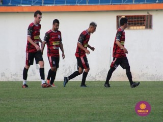 
<a style='margin-left: 5px;' class='btn btn-xs btn-social btn-facebook' href='https://www.facebook.com/sharer/sharer.php?u=https://www.boladovale.com.br/imgs/800-800-90/conteudo/fotos/1575/img8399.jpg' rel='popup' data-width='500' data-height='400'><i class='fa fa-facebook'></i>Compartilhar <span class='hidden-xs'>no Facebook</span>
</a> 
<a class='btn btn-default btn-xs' target='_blank' href='imgs/800-800-90/conteudo/fotos/1575/img8399.jpg'>
<span class='glyphicon glyphicon-cloud-download'></span> Salvar
</a> 
<span></span>