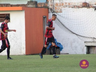 
<a style='margin-left: 5px;' class='btn btn-xs btn-social btn-facebook' href='https://www.facebook.com/sharer/sharer.php?u=https://www.boladovale.com.br/imgs/800-800-90/conteudo/fotos/1575/img8402.jpg' rel='popup' data-width='500' data-height='400'><i class='fa fa-facebook'></i>Compartilhar <span class='hidden-xs'>no Facebook</span>
</a> 
<a class='btn btn-default btn-xs' target='_blank' href='imgs/800-800-90/conteudo/fotos/1575/img8402.jpg'>
<span class='glyphicon glyphicon-cloud-download'></span> Salvar
</a> 
<span></span>