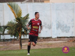 
<a style='margin-left: 5px;' class='btn btn-xs btn-social btn-facebook' href='https://www.facebook.com/sharer/sharer.php?u=https://www.boladovale.com.br/imgs/800-800-90/conteudo/fotos/1575/img8441.jpg' rel='popup' data-width='500' data-height='400'><i class='fa fa-facebook'></i>Compartilhar <span class='hidden-xs'>no Facebook</span>
</a> 
<a class='btn btn-default btn-xs' target='_blank' href='imgs/800-800-90/conteudo/fotos/1575/img8441.jpg'>
<span class='glyphicon glyphicon-cloud-download'></span> Salvar
</a> 
<span></span>