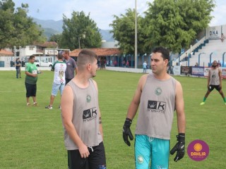 
<a style='margin-left: 5px;' class='btn btn-xs btn-social btn-facebook' href='https://www.facebook.com/sharer/sharer.php?u=https://www.boladovale.com.br/imgs/800-800-90/conteudo/fotos/1576/img4082.jpg' rel='popup' data-width='500' data-height='400'><i class='fa fa-facebook'></i>Compartilhar <span class='hidden-xs'>no Facebook</span>
</a> 
<a class='btn btn-default btn-xs' target='_blank' href='imgs/800-800-90/conteudo/fotos/1576/img4082.jpg'>
<span class='glyphicon glyphicon-cloud-download'></span> Salvar
</a> 
<span></span>