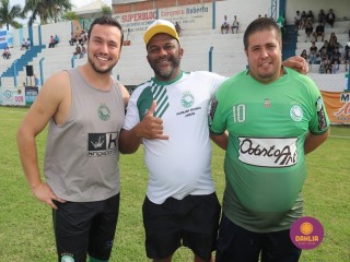 
<a style='margin-left: 5px;' class='btn btn-xs btn-social btn-facebook' href='https://www.facebook.com/sharer/sharer.php?u=https://www.boladovale.com.br/imgs/800-800-90/conteudo/fotos/1576/img4085.jpg' rel='popup' data-width='500' data-height='400'><i class='fa fa-facebook'></i>Compartilhar <span class='hidden-xs'>no Facebook</span>
</a> 
<a class='btn btn-default btn-xs' target='_blank' href='imgs/800-800-90/conteudo/fotos/1576/img4085.jpg'>
<span class='glyphicon glyphicon-cloud-download'></span> Salvar
</a> 
<span></span>