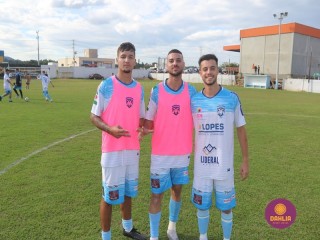 
<a style='margin-left: 5px;' class='btn btn-xs btn-social btn-facebook' href='https://www.facebook.com/sharer/sharer.php?u=https://www.boladovale.com.br/imgs/800-800-90/conteudo/fotos/1576/img4089.jpg' rel='popup' data-width='500' data-height='400'><i class='fa fa-facebook'></i>Compartilhar <span class='hidden-xs'>no Facebook</span>
</a> 
<a class='btn btn-default btn-xs' target='_blank' href='imgs/800-800-90/conteudo/fotos/1576/img4089.jpg'>
<span class='glyphicon glyphicon-cloud-download'></span> Salvar
</a> 
<span></span>
