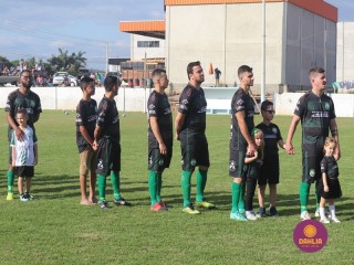 
<a style='margin-left: 5px;' class='btn btn-xs btn-social btn-facebook' href='https://www.facebook.com/sharer/sharer.php?u=https://www.boladovale.com.br/imgs/800-800-90/conteudo/fotos/1576/img4132.jpg' rel='popup' data-width='500' data-height='400'><i class='fa fa-facebook'></i>Compartilhar <span class='hidden-xs'>no Facebook</span>
</a> 
<a class='btn btn-default btn-xs' target='_blank' href='imgs/800-800-90/conteudo/fotos/1576/img4132.jpg'>
<span class='glyphicon glyphicon-cloud-download'></span> Salvar
</a> 
<span></span>