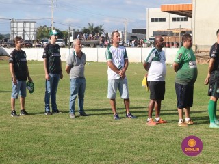 
<a style='margin-left: 5px;' class='btn btn-xs btn-social btn-facebook' href='https://www.facebook.com/sharer/sharer.php?u=https://www.boladovale.com.br/imgs/800-800-90/conteudo/fotos/1576/img4135.jpg' rel='popup' data-width='500' data-height='400'><i class='fa fa-facebook'></i>Compartilhar <span class='hidden-xs'>no Facebook</span>
</a> 
<a class='btn btn-default btn-xs' target='_blank' href='imgs/800-800-90/conteudo/fotos/1576/img4135.jpg'>
<span class='glyphicon glyphicon-cloud-download'></span> Salvar
</a> 
<span></span>