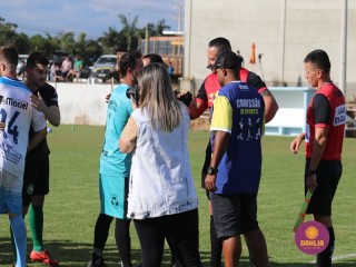 
<a style='margin-left: 5px;' class='btn btn-xs btn-social btn-facebook' href='https://www.facebook.com/sharer/sharer.php?u=https://www.boladovale.com.br/imgs/800-800-90/conteudo/fotos/1576/img4212.jpg' rel='popup' data-width='500' data-height='400'><i class='fa fa-facebook'></i>Compartilhar <span class='hidden-xs'>no Facebook</span>
</a> 
<a class='btn btn-default btn-xs' target='_blank' href='imgs/800-800-90/conteudo/fotos/1576/img4212.jpg'>
<span class='glyphicon glyphicon-cloud-download'></span> Salvar
</a> 
<span></span>