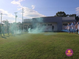 
<a style='margin-left: 5px;' class='btn btn-xs btn-social btn-facebook' href='https://www.facebook.com/sharer/sharer.php?u=https://www.boladovale.com.br/imgs/800-800-90/conteudo/fotos/1576/img4246.jpg' rel='popup' data-width='500' data-height='400'><i class='fa fa-facebook'></i>Compartilhar <span class='hidden-xs'>no Facebook</span>
</a> 
<a class='btn btn-default btn-xs' target='_blank' href='imgs/800-800-90/conteudo/fotos/1576/img4246.jpg'>
<span class='glyphicon glyphicon-cloud-download'></span> Salvar
</a> 
<span></span>