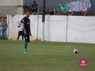 
<a style='margin-left: 5px;' class='btn btn-xs btn-social btn-facebook' href='https://www.facebook.com/sharer/sharer.php?u=https://www.boladovale.com.br/imgs/800-800-90/conteudo/fotos/1576/img4353.jpg' rel='popup' data-width='500' data-height='400'><i class='fa fa-facebook'></i>Compartilhar <span class='hidden-xs'>no Facebook</span>
</a> 
<a class='btn btn-default btn-xs' target='_blank' href='imgs/800-800-90/conteudo/fotos/1576/img4353.jpg'>
<span class='glyphicon glyphicon-cloud-download'></span> Salvar
</a> 
<span></span>