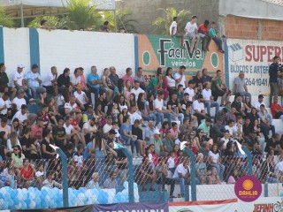 
<a style='margin-left: 5px;' class='btn btn-xs btn-social btn-facebook' href='https://www.facebook.com/sharer/sharer.php?u=https://www.boladovale.com.br/imgs/800-800-90/conteudo/fotos/1576/img4393.jpg' rel='popup' data-width='500' data-height='400'><i class='fa fa-facebook'></i>Compartilhar <span class='hidden-xs'>no Facebook</span>
</a> 
<a class='btn btn-default btn-xs' target='_blank' href='imgs/800-800-90/conteudo/fotos/1576/img4393.jpg'>
<span class='glyphicon glyphicon-cloud-download'></span> Salvar
</a> 
<span></span>