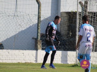 
<a style='margin-left: 5px;' class='btn btn-xs btn-social btn-facebook' href='https://www.facebook.com/sharer/sharer.php?u=https://www.boladovale.com.br/imgs/800-800-90/conteudo/fotos/1576/img4434.jpg' rel='popup' data-width='500' data-height='400'><i class='fa fa-facebook'></i>Compartilhar <span class='hidden-xs'>no Facebook</span>
</a> 
<a class='btn btn-default btn-xs' target='_blank' href='imgs/800-800-90/conteudo/fotos/1576/img4434.jpg'>
<span class='glyphicon glyphicon-cloud-download'></span> Salvar
</a> 
<span></span>