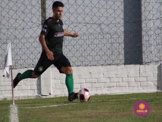 
<a style='margin-left: 5px;' class='btn btn-xs btn-social btn-facebook' href='https://www.facebook.com/sharer/sharer.php?u=https://www.boladovale.com.br/imgs/800-800-90/conteudo/fotos/1576/img4439.jpg' rel='popup' data-width='500' data-height='400'><i class='fa fa-facebook'></i>Compartilhar <span class='hidden-xs'>no Facebook</span>
</a> 
<a class='btn btn-default btn-xs' target='_blank' href='imgs/800-800-90/conteudo/fotos/1576/img4439.jpg'>
<span class='glyphicon glyphicon-cloud-download'></span> Salvar
</a> 
<span></span>