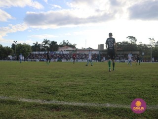 
<a style='margin-left: 5px;' class='btn btn-xs btn-social btn-facebook' href='https://www.facebook.com/sharer/sharer.php?u=https://www.boladovale.com.br/imgs/800-800-90/conteudo/fotos/1576/img4514.jpg' rel='popup' data-width='500' data-height='400'><i class='fa fa-facebook'></i>Compartilhar <span class='hidden-xs'>no Facebook</span>
</a> 
<a class='btn btn-default btn-xs' target='_blank' href='imgs/800-800-90/conteudo/fotos/1576/img4514.jpg'>
<span class='glyphicon glyphicon-cloud-download'></span> Salvar
</a> 
<span></span>