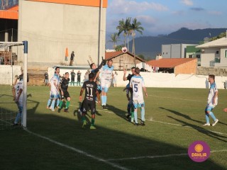
<a style='margin-left: 5px;' class='btn btn-xs btn-social btn-facebook' href='https://www.facebook.com/sharer/sharer.php?u=https://www.boladovale.com.br/imgs/800-800-90/conteudo/fotos/1576/img4571.jpg' rel='popup' data-width='500' data-height='400'><i class='fa fa-facebook'></i>Compartilhar <span class='hidden-xs'>no Facebook</span>
</a> 
<a class='btn btn-default btn-xs' target='_blank' href='imgs/800-800-90/conteudo/fotos/1576/img4571.jpg'>
<span class='glyphicon glyphicon-cloud-download'></span> Salvar
</a> 
<span></span>
