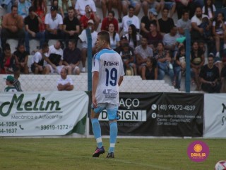 
<a style='margin-left: 5px;' class='btn btn-xs btn-social btn-facebook' href='https://www.facebook.com/sharer/sharer.php?u=https://www.boladovale.com.br/imgs/800-800-90/conteudo/fotos/1576/img4734.jpg' rel='popup' data-width='500' data-height='400'><i class='fa fa-facebook'></i>Compartilhar <span class='hidden-xs'>no Facebook</span>
</a> 
<a class='btn btn-default btn-xs' target='_blank' href='imgs/800-800-90/conteudo/fotos/1576/img4734.jpg'>
<span class='glyphicon glyphicon-cloud-download'></span> Salvar
</a> 
<span></span>