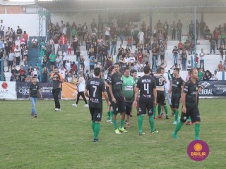 
<a style='margin-left: 5px;' class='btn btn-xs btn-social btn-facebook' href='https://www.facebook.com/sharer/sharer.php?u=https://www.boladovale.com.br/imgs/800-800-90/conteudo/fotos/1576/img4755.jpg' rel='popup' data-width='500' data-height='400'><i class='fa fa-facebook'></i>Compartilhar <span class='hidden-xs'>no Facebook</span>
</a> 
<a class='btn btn-default btn-xs' target='_blank' href='imgs/800-800-90/conteudo/fotos/1576/img4755.jpg'>
<span class='glyphicon glyphicon-cloud-download'></span> Salvar
</a> 
<span></span>