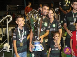 
<a style='margin-left: 5px;' class='btn btn-xs btn-social btn-facebook' href='https://www.facebook.com/sharer/sharer.php?u=https://www.boladovale.com.br/imgs/800-800-90/conteudo/fotos/1577/img4903.jpg' rel='popup' data-width='500' data-height='400'><i class='fa fa-facebook'></i>Compartilhar <span class='hidden-xs'>no Facebook</span>
</a> 
<a class='btn btn-default btn-xs' target='_blank' href='imgs/800-800-90/conteudo/fotos/1577/img4903.jpg'>
<span class='glyphicon glyphicon-cloud-download'></span> Salvar
</a> 
<span></span>