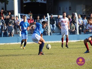 
<a style='margin-left: 5px;' class='btn btn-xs btn-social btn-facebook' href='https://www.facebook.com/sharer/sharer.php?u=https://www.boladovale.com.br/imgs/800-800-90/conteudo/fotos/1580/img8549.jpg' rel='popup' data-width='500' data-height='400'><i class='fa fa-facebook'></i>Compartilhar <span class='hidden-xs'>no Facebook</span>
</a> 
<a class='btn btn-default btn-xs' target='_blank' href='imgs/800-800-90/conteudo/fotos/1580/img8549.jpg'>
<span class='glyphicon glyphicon-cloud-download'></span> Salvar
</a> 
<span></span>