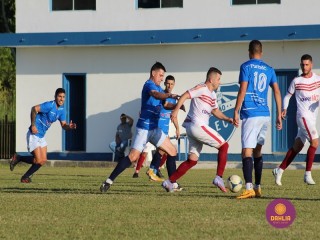 
<a style='margin-left: 5px;' class='btn btn-xs btn-social btn-facebook' href='https://www.facebook.com/sharer/sharer.php?u=https://www.boladovale.com.br/imgs/800-800-90/conteudo/fotos/1580/img8563.jpg' rel='popup' data-width='500' data-height='400'><i class='fa fa-facebook'></i>Compartilhar <span class='hidden-xs'>no Facebook</span>
</a> 
<a class='btn btn-default btn-xs' target='_blank' href='imgs/800-800-90/conteudo/fotos/1580/img8563.jpg'>
<span class='glyphicon glyphicon-cloud-download'></span> Salvar
</a> 
<span></span>