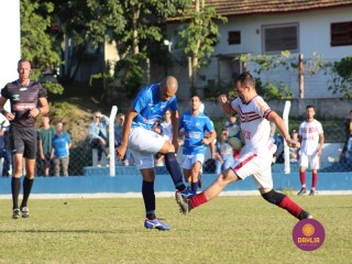 
<a style='margin-left: 5px;' class='btn btn-xs btn-social btn-facebook' href='https://www.facebook.com/sharer/sharer.php?u=https://www.boladovale.com.br/imgs/800-800-90/conteudo/fotos/1580/img8567.jpg' rel='popup' data-width='500' data-height='400'><i class='fa fa-facebook'></i>Compartilhar <span class='hidden-xs'>no Facebook</span>
</a> 
<a class='btn btn-default btn-xs' target='_blank' href='imgs/800-800-90/conteudo/fotos/1580/img8567.jpg'>
<span class='glyphicon glyphicon-cloud-download'></span> Salvar
</a> 
<span></span>