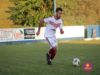 
<a style='margin-left: 5px;' class='btn btn-xs btn-social btn-facebook' href='https://www.facebook.com/sharer/sharer.php?u=https://www.boladovale.com.br/imgs/800-800-90/conteudo/fotos/1580/img8669.jpg' rel='popup' data-width='500' data-height='400'><i class='fa fa-facebook'></i>Compartilhar <span class='hidden-xs'>no Facebook</span>
</a> 
<a class='btn btn-default btn-xs' target='_blank' href='imgs/800-800-90/conteudo/fotos/1580/img8669.jpg'>
<span class='glyphicon glyphicon-cloud-download'></span> Salvar
</a> 
<span></span>
