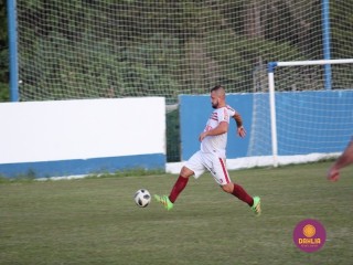 
<a style='margin-left: 5px;' class='btn btn-xs btn-social btn-facebook' href='https://www.facebook.com/sharer/sharer.php?u=https://www.boladovale.com.br/imgs/800-800-90/conteudo/fotos/1580/img8716.jpg' rel='popup' data-width='500' data-height='400'><i class='fa fa-facebook'></i>Compartilhar <span class='hidden-xs'>no Facebook</span>
</a> 
<a class='btn btn-default btn-xs' target='_blank' href='imgs/800-800-90/conteudo/fotos/1580/img8716.jpg'>
<span class='glyphicon glyphicon-cloud-download'></span> Salvar
</a> 
<span></span>
