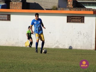 
<a style='margin-left: 5px;' class='btn btn-xs btn-social btn-facebook' href='https://www.facebook.com/sharer/sharer.php?u=https://www.boladovale.com.br/imgs/800-800-90/conteudo/fotos/1581/img8830.jpg' rel='popup' data-width='500' data-height='400'><i class='fa fa-facebook'></i>Compartilhar <span class='hidden-xs'>no Facebook</span>
</a> 
<a class='btn btn-default btn-xs' target='_blank' href='imgs/800-800-90/conteudo/fotos/1581/img8830.jpg'>
<span class='glyphicon glyphicon-cloud-download'></span> Salvar
</a> 
<span></span>