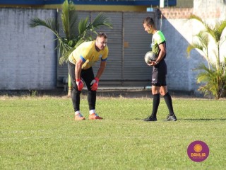 
<a style='margin-left: 5px;' class='btn btn-xs btn-social btn-facebook' href='https://www.facebook.com/sharer/sharer.php?u=https://www.boladovale.com.br/imgs/800-800-90/conteudo/fotos/1581/img8831.jpg' rel='popup' data-width='500' data-height='400'><i class='fa fa-facebook'></i>Compartilhar <span class='hidden-xs'>no Facebook</span>
</a> 
<a class='btn btn-default btn-xs' target='_blank' href='imgs/800-800-90/conteudo/fotos/1581/img8831.jpg'>
<span class='glyphicon glyphicon-cloud-download'></span> Salvar
</a> 
<span></span>
