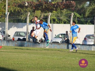 
<a style='margin-left: 5px;' class='btn btn-xs btn-social btn-facebook' href='https://www.facebook.com/sharer/sharer.php?u=https://www.boladovale.com.br/imgs/800-800-90/conteudo/fotos/1581/img8903.jpg' rel='popup' data-width='500' data-height='400'><i class='fa fa-facebook'></i>Compartilhar <span class='hidden-xs'>no Facebook</span>
</a> 
<a class='btn btn-default btn-xs' target='_blank' href='imgs/800-800-90/conteudo/fotos/1581/img8903.jpg'>
<span class='glyphicon glyphicon-cloud-download'></span> Salvar
</a> 
<span></span>