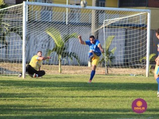 
<a style='margin-left: 5px;' class='btn btn-xs btn-social btn-facebook' href='https://www.facebook.com/sharer/sharer.php?u=https://www.boladovale.com.br/imgs/800-800-90/conteudo/fotos/1581/img8932.jpg' rel='popup' data-width='500' data-height='400'><i class='fa fa-facebook'></i>Compartilhar <span class='hidden-xs'>no Facebook</span>
</a> 
<a class='btn btn-default btn-xs' target='_blank' href='imgs/800-800-90/conteudo/fotos/1581/img8932.jpg'>
<span class='glyphicon glyphicon-cloud-download'></span> Salvar
</a> 
<span></span>
