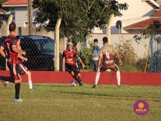 
<a style='margin-left: 5px;' class='btn btn-xs btn-social btn-facebook' href='https://www.facebook.com/sharer/sharer.php?u=https://www.boladovale.com.br/imgs/800-800-90/conteudo/fotos/1582/img5597.jpg' rel='popup' data-width='500' data-height='400'><i class='fa fa-facebook'></i>Compartilhar <span class='hidden-xs'>no Facebook</span>
</a> 
<a class='btn btn-default btn-xs' target='_blank' href='imgs/800-800-90/conteudo/fotos/1582/img5597.jpg'>
<span class='glyphicon glyphicon-cloud-download'></span> Salvar
</a> 
<span></span>