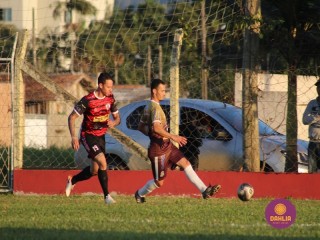 
<a style='margin-left: 5px;' class='btn btn-xs btn-social btn-facebook' href='https://www.facebook.com/sharer/sharer.php?u=https://www.boladovale.com.br/imgs/800-800-90/conteudo/fotos/1582/img5613.jpg' rel='popup' data-width='500' data-height='400'><i class='fa fa-facebook'></i>Compartilhar <span class='hidden-xs'>no Facebook</span>
</a> 
<a class='btn btn-default btn-xs' target='_blank' href='imgs/800-800-90/conteudo/fotos/1582/img5613.jpg'>
<span class='glyphicon glyphicon-cloud-download'></span> Salvar
</a> 
<span></span>