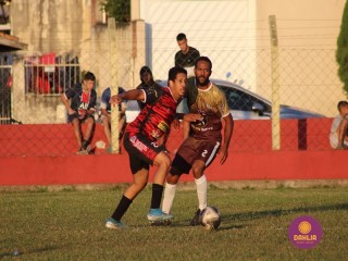 
<a style='margin-left: 5px;' class='btn btn-xs btn-social btn-facebook' href='https://www.facebook.com/sharer/sharer.php?u=https://www.boladovale.com.br/imgs/800-800-90/conteudo/fotos/1582/img5616.jpg' rel='popup' data-width='500' data-height='400'><i class='fa fa-facebook'></i>Compartilhar <span class='hidden-xs'>no Facebook</span>
</a> 
<a class='btn btn-default btn-xs' target='_blank' href='imgs/800-800-90/conteudo/fotos/1582/img5616.jpg'>
<span class='glyphicon glyphicon-cloud-download'></span> Salvar
</a> 
<span></span>