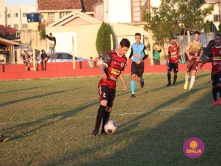 
<a style='margin-left: 5px;' class='btn btn-xs btn-social btn-facebook' href='https://www.facebook.com/sharer/sharer.php?u=https://www.boladovale.com.br/imgs/800-800-90/conteudo/fotos/1582/img5645.jpg' rel='popup' data-width='500' data-height='400'><i class='fa fa-facebook'></i>Compartilhar <span class='hidden-xs'>no Facebook</span>
</a> 
<a class='btn btn-default btn-xs' target='_blank' href='imgs/800-800-90/conteudo/fotos/1582/img5645.jpg'>
<span class='glyphicon glyphicon-cloud-download'></span> Salvar
</a> 
<span></span>