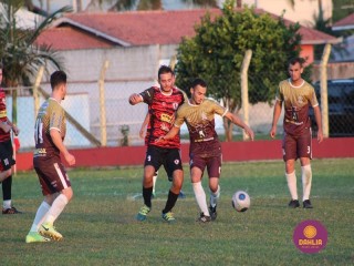 
<a style='margin-left: 5px;' class='btn btn-xs btn-social btn-facebook' href='https://www.facebook.com/sharer/sharer.php?u=https://www.boladovale.com.br/imgs/800-800-90/conteudo/fotos/1582/img5673.jpg' rel='popup' data-width='500' data-height='400'><i class='fa fa-facebook'></i>Compartilhar <span class='hidden-xs'>no Facebook</span>
</a> 
<a class='btn btn-default btn-xs' target='_blank' href='imgs/800-800-90/conteudo/fotos/1582/img5673.jpg'>
<span class='glyphicon glyphicon-cloud-download'></span> Salvar
</a> 
<span></span>