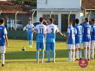 
<a style='margin-left: 5px;' class='btn btn-xs btn-social btn-facebook' href='https://www.facebook.com/sharer/sharer.php?u=https://www.boladovale.com.br/imgs/800-800-90/conteudo/fotos/1583/img8943.jpg' rel='popup' data-width='500' data-height='400'><i class='fa fa-facebook'></i>Compartilhar <span class='hidden-xs'>no Facebook</span>
</a> 
<a class='btn btn-default btn-xs' target='_blank' href='imgs/800-800-90/conteudo/fotos/1583/img8943.jpg'>
<span class='glyphicon glyphicon-cloud-download'></span> Salvar
</a> 
<span></span>