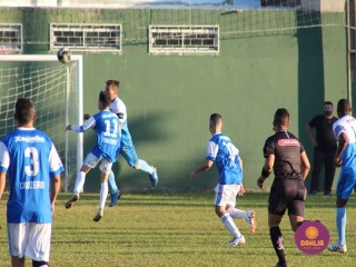 
<a style='margin-left: 5px;' class='btn btn-xs btn-social btn-facebook' href='https://www.facebook.com/sharer/sharer.php?u=https://www.boladovale.com.br/imgs/800-800-90/conteudo/fotos/1583/img8948.jpg' rel='popup' data-width='500' data-height='400'><i class='fa fa-facebook'></i>Compartilhar <span class='hidden-xs'>no Facebook</span>
</a> 
<a class='btn btn-default btn-xs' target='_blank' href='imgs/800-800-90/conteudo/fotos/1583/img8948.jpg'>
<span class='glyphicon glyphicon-cloud-download'></span> Salvar
</a> 
<span></span>