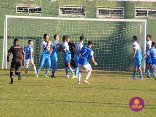
<a style='margin-left: 5px;' class='btn btn-xs btn-social btn-facebook' href='https://www.facebook.com/sharer/sharer.php?u=https://www.boladovale.com.br/imgs/800-800-90/conteudo/fotos/1583/img8951.jpg' rel='popup' data-width='500' data-height='400'><i class='fa fa-facebook'></i>Compartilhar <span class='hidden-xs'>no Facebook</span>
</a> 
<a class='btn btn-default btn-xs' target='_blank' href='imgs/800-800-90/conteudo/fotos/1583/img8951.jpg'>
<span class='glyphicon glyphicon-cloud-download'></span> Salvar
</a> 
<span></span>
