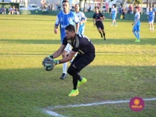 
<a style='margin-left: 5px;' class='btn btn-xs btn-social btn-facebook' href='https://www.facebook.com/sharer/sharer.php?u=https://www.boladovale.com.br/imgs/800-800-90/conteudo/fotos/1583/img8970.jpg' rel='popup' data-width='500' data-height='400'><i class='fa fa-facebook'></i>Compartilhar <span class='hidden-xs'>no Facebook</span>
</a> 
<a class='btn btn-default btn-xs' target='_blank' href='imgs/800-800-90/conteudo/fotos/1583/img8970.jpg'>
<span class='glyphicon glyphicon-cloud-download'></span> Salvar
</a> 
<span></span>