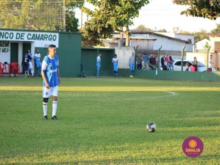 
<a style='margin-left: 5px;' class='btn btn-xs btn-social btn-facebook' href='https://www.facebook.com/sharer/sharer.php?u=https://www.boladovale.com.br/imgs/800-800-90/conteudo/fotos/1583/img8997.jpg' rel='popup' data-width='500' data-height='400'><i class='fa fa-facebook'></i>Compartilhar <span class='hidden-xs'>no Facebook</span>
</a> 
<a class='btn btn-default btn-xs' target='_blank' href='imgs/800-800-90/conteudo/fotos/1583/img8997.jpg'>
<span class='glyphicon glyphicon-cloud-download'></span> Salvar
</a> 
<span></span>