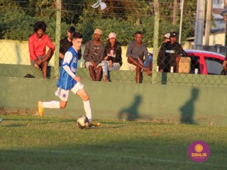 
<a style='margin-left: 5px;' class='btn btn-xs btn-social btn-facebook' href='https://www.facebook.com/sharer/sharer.php?u=https://www.boladovale.com.br/imgs/800-800-90/conteudo/fotos/1583/img9035.jpg' rel='popup' data-width='500' data-height='400'><i class='fa fa-facebook'></i>Compartilhar <span class='hidden-xs'>no Facebook</span>
</a> 
<a class='btn btn-default btn-xs' target='_blank' href='imgs/800-800-90/conteudo/fotos/1583/img9035.jpg'>
<span class='glyphicon glyphicon-cloud-download'></span> Salvar
</a> 
<span></span>