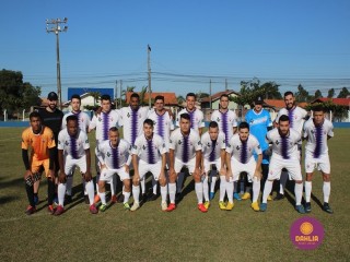 
<a style='margin-left: 5px;' class='btn btn-xs btn-social btn-facebook' href='https://www.facebook.com/sharer/sharer.php?u=https://www.boladovale.com.br/imgs/800-800-90/conteudo/fotos/1584/img5451.jpg' rel='popup' data-width='500' data-height='400'><i class='fa fa-facebook'></i>Compartilhar <span class='hidden-xs'>no Facebook</span>
</a> 
<a class='btn btn-default btn-xs' target='_blank' href='imgs/800-800-90/conteudo/fotos/1584/img5451.jpg'>
<span class='glyphicon glyphicon-cloud-download'></span> Salvar
</a> 
<span></span>