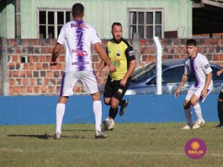 
<a style='margin-left: 5px;' class='btn btn-xs btn-social btn-facebook' href='https://www.facebook.com/sharer/sharer.php?u=https://www.boladovale.com.br/imgs/800-800-90/conteudo/fotos/1584/img5504.jpg' rel='popup' data-width='500' data-height='400'><i class='fa fa-facebook'></i>Compartilhar <span class='hidden-xs'>no Facebook</span>
</a> 
<a class='btn btn-default btn-xs' target='_blank' href='imgs/800-800-90/conteudo/fotos/1584/img5504.jpg'>
<span class='glyphicon glyphicon-cloud-download'></span> Salvar
</a> 
<span></span>